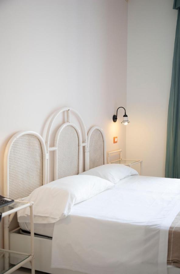 Hotel Loreley Серрара-Фонтана Экстерьер фото